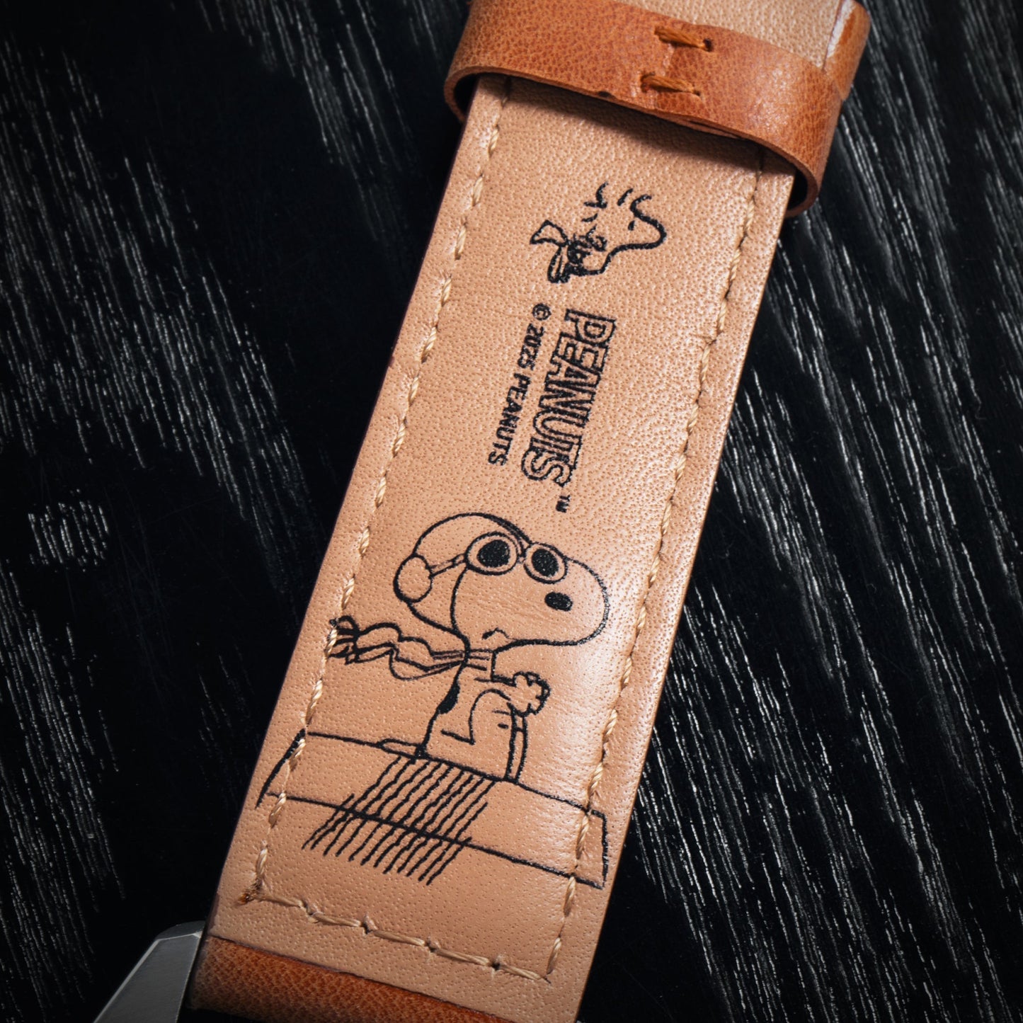 AVI-8 P-51 Mustang Blakeslee Chrono Peanuts Snoopy Flying Ace Limited Edition Biplane Brown