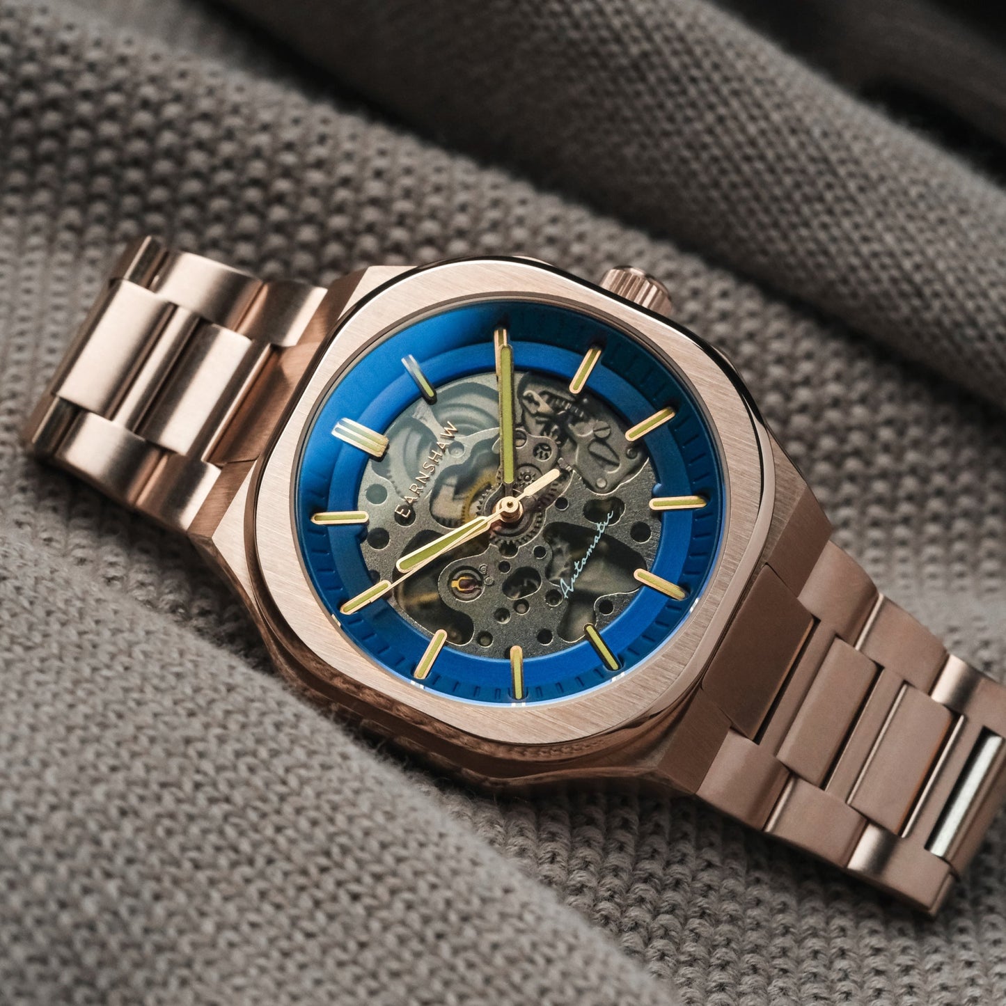 Thomas Earnshaw Discovery Exeter Skeleton Automatic Electric Blue