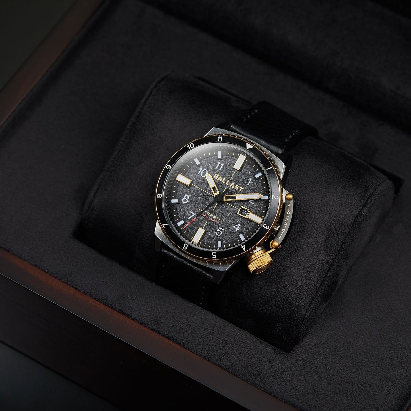 Ballast Trafalgar Dual Time Automatic Black Silver