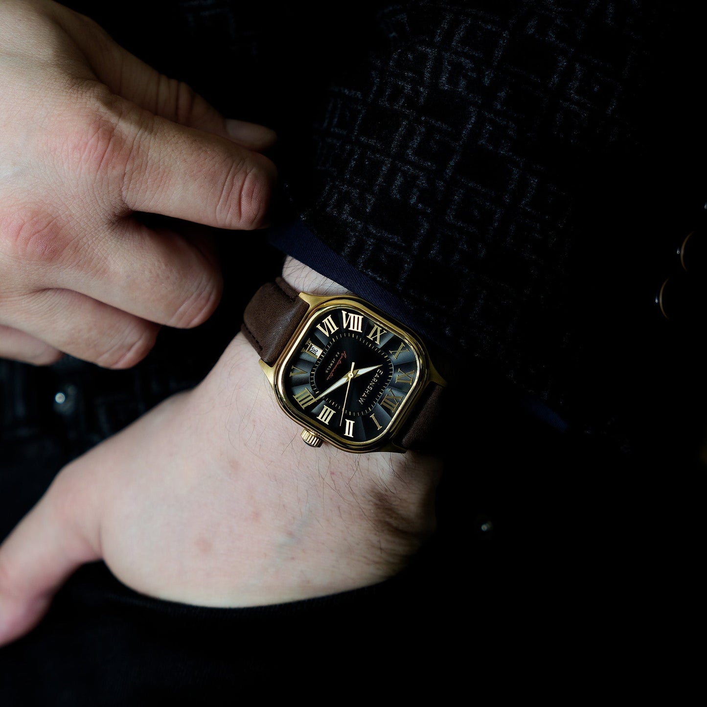 Thomas Earnshaw Coussin Automatic Gold